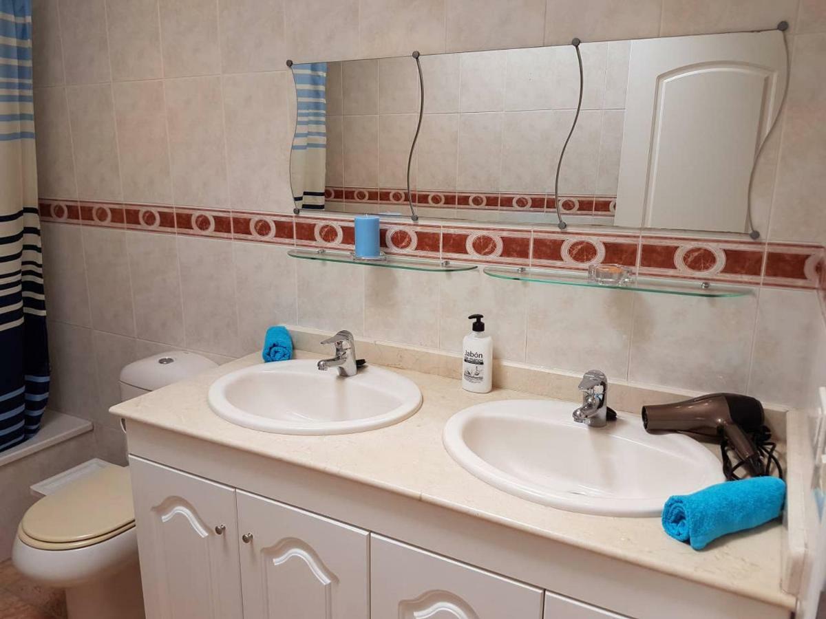 Villa Roque Del Conde With Fantastic Sea View, Terrace, Pool, Wifi, Sat-Tv, Garage Costa Adeje  Buitenkant foto